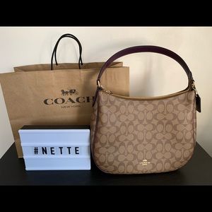 🆕Coach zip shoulder purse F29209